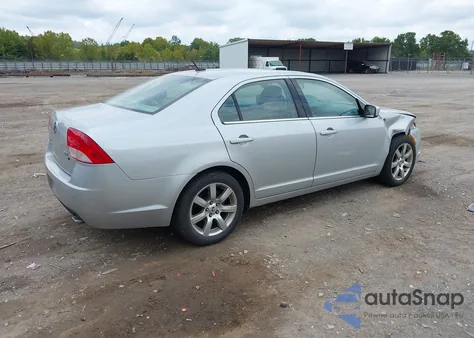 2010 Mercury Milan Premier z USA, uszkodzony, nr VIN 3MEHM0JG4AR653126